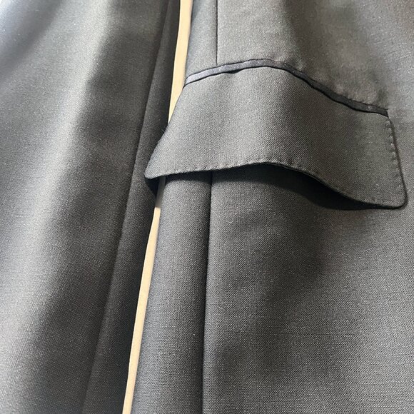 Rare, Vintage Richard Tyler Black “Tuxedo” Blazer, Size 44 / US Size 10 - Picture 8 of 12